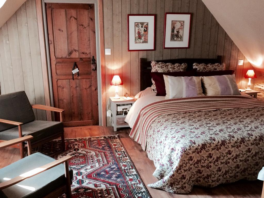 Le Triskelium Villa Landebaeron Buitenkant foto